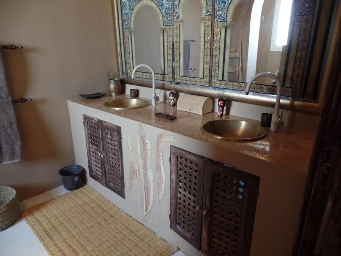 بَنْزَرْت‎ Dar Salama المظهر الخارجي الصورة